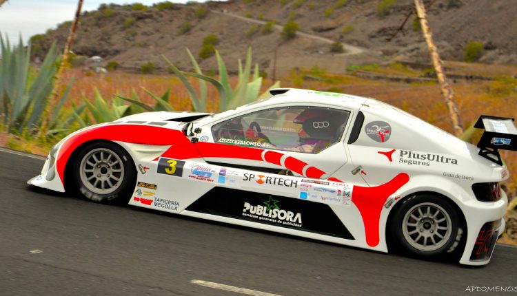 34780880_827525654265575_140085486549991424_o