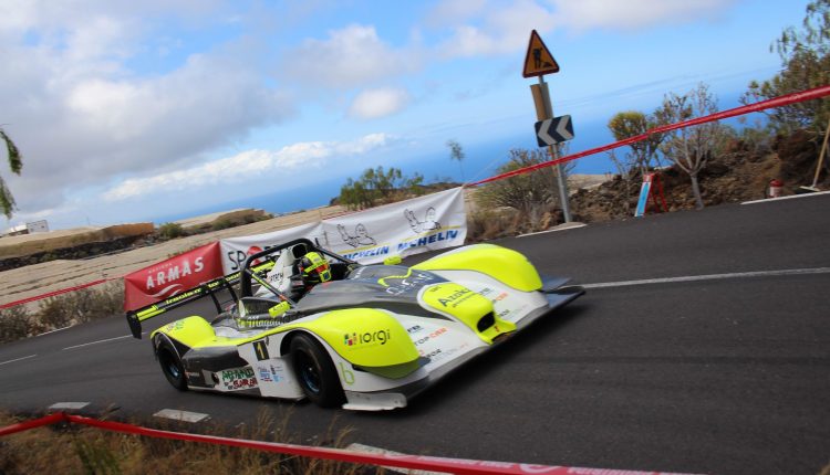 34880150_2161618240724646_2594243229847126016_o