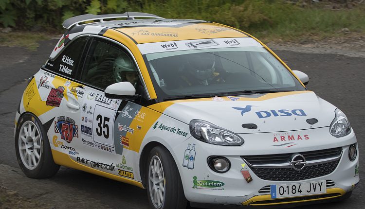 rayconen_43858886325_o