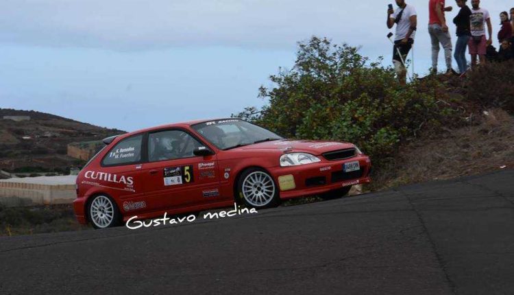 43950015_1177412272397400_1957207603125682176_n-1