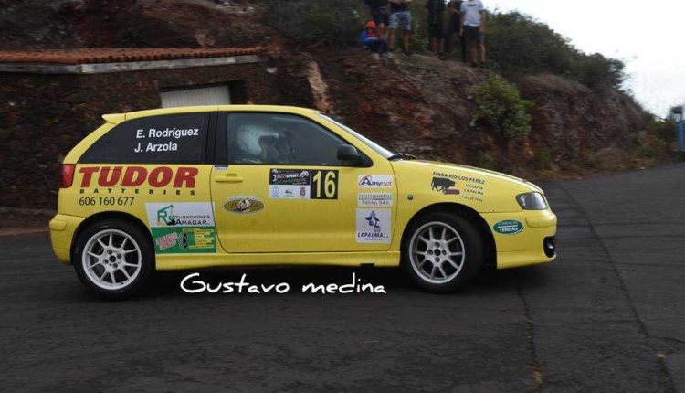 44028829_1177557195716241_8603826466150416384_n