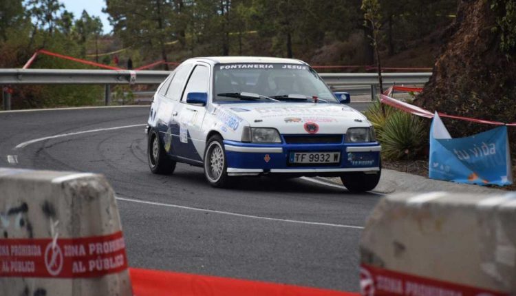 44458209_10215042219426303_7147759177585131520_o