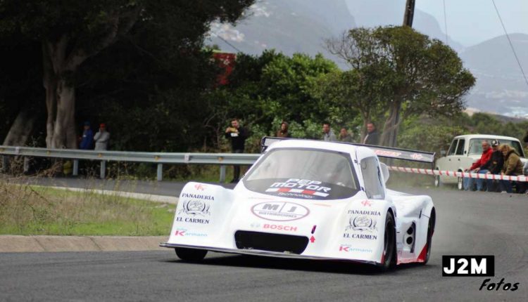 45423996_256813945029342_1177460632748818432_o