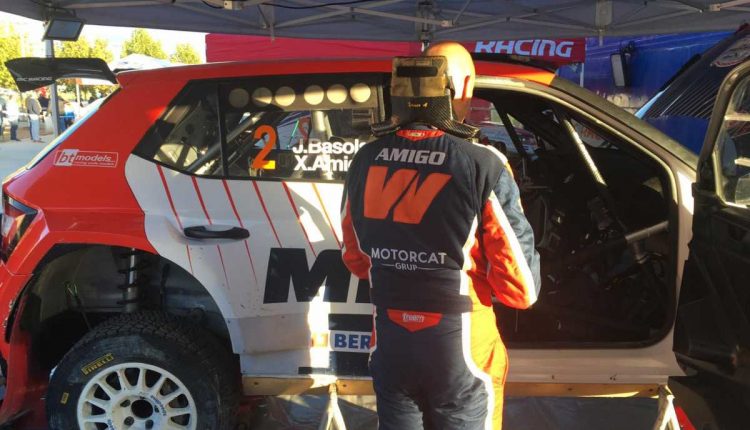 45483848_2096777497020825_565744662871015424_o