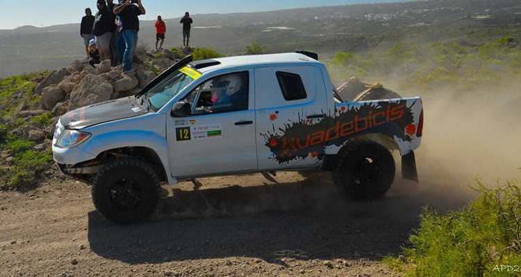 48387639_964053997279406_5371065150080024576_n