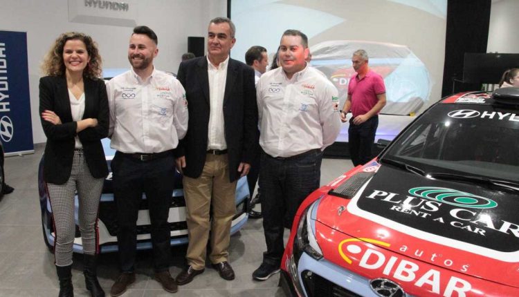 Yeray Lemes y Ariday Bonilla, con Hyundai (10)