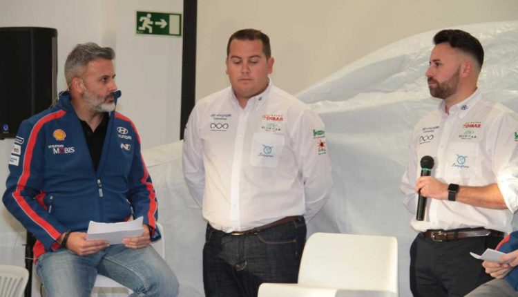 Yeray Lemes y Ariday Bonilla, con Hyundai (22)