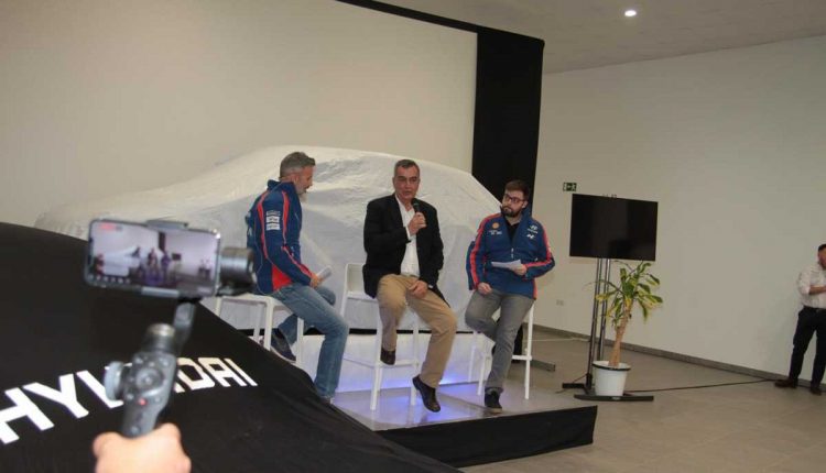 Yeray Lemes y Ariday Bonilla, con Hyundai (30)