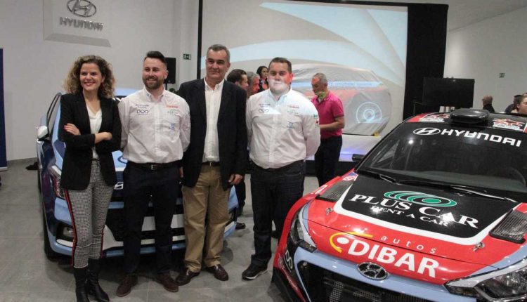 Yeray Lemes y Ariday Bonilla, con Hyundai (40)