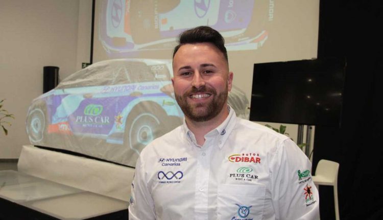 Yeray Lemes y Ariday Bonilla, con Hyundai (6)