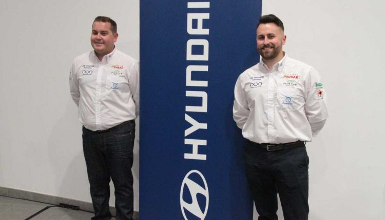 Yeray Lemes y Ariday Bonilla, con Hyundai (7)