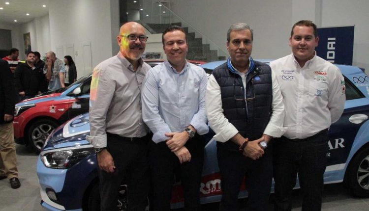 Yeray Lemes y Ariday Bonilla, con Hyundai (9)