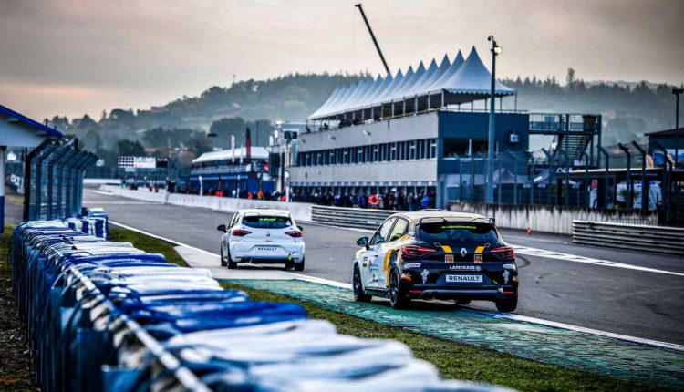 03120013DEL706345003000rgb