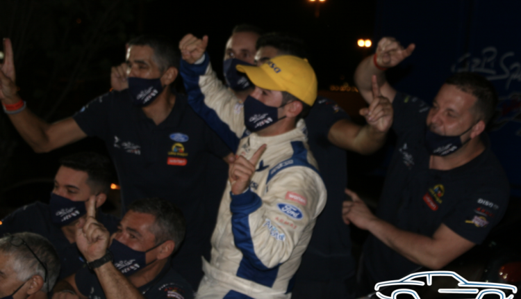 Captura de pantalla 2020-10-31 a las 23.49.00