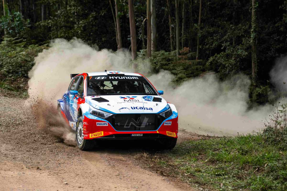 Jan Solans: «Tras cometer un error y quedarnos atascados en una zanja,  hemos decidido dar por finalizado nuestro Princesa de Asturias» -  Automovilismo Canario