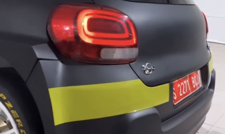 Captura de Pantalla 2024-04-02 a las 21.38.40