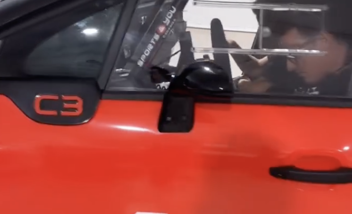 Captura de Pantalla 2024-04-02 a las 21.38.46